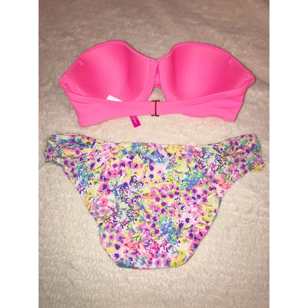 VS Bathing Suit! 👙 - Picture 2 of 2